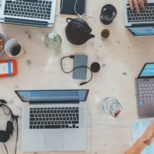 Podcast di tecnologia 2025: i migliori in italiano