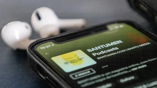 Podcast da ascoltare ad aprile 2023: 5 consigli