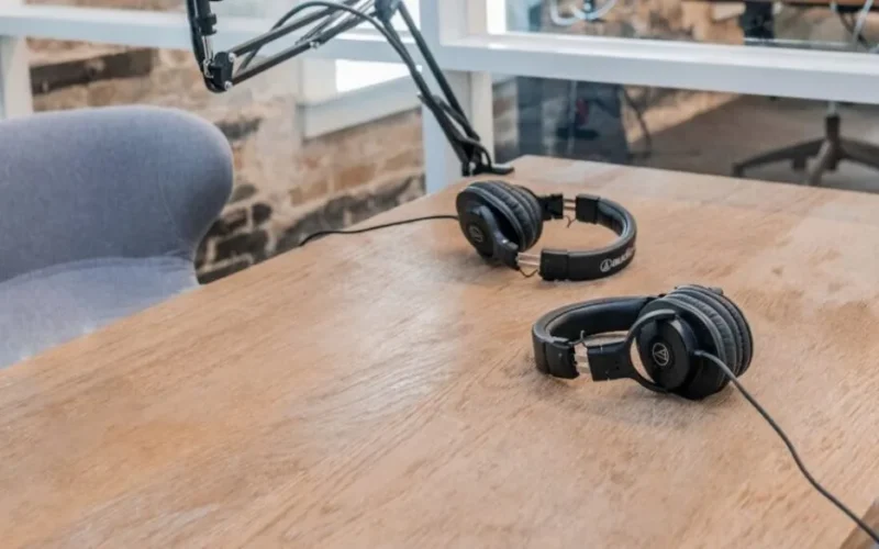 Podcast da ascoltare a settembre 2023: 5 consigli