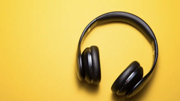 Podcast da ascoltare a novembre 2023: 5 consigli
