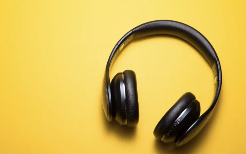 Podcast da ascoltare a novembre 2023: 5 consigli