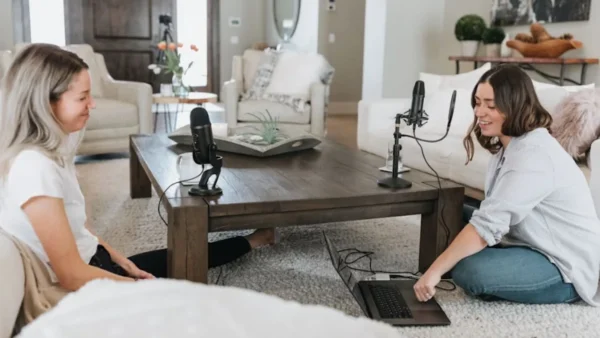 Migliori microfoni per podcast 2026: 8 modelli davvero validi (anche per chi inizia)